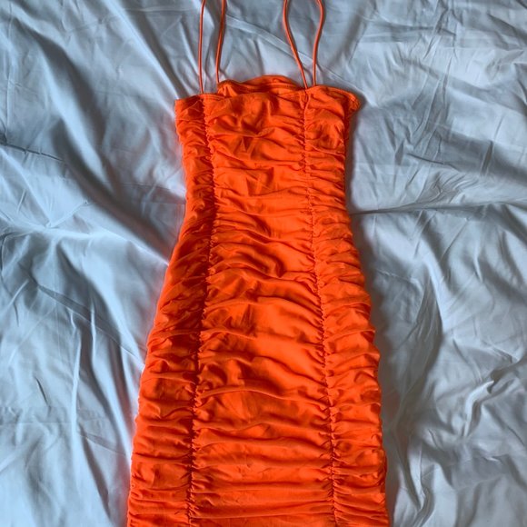 Comfortable Bodycon Mini-Dress Size S - Picture 2 of 3